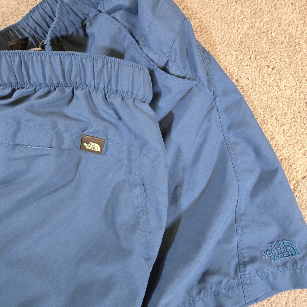 North Face Men's Blue Lined Shorts Nylon Lined Belted Pockets Outdoors Medium